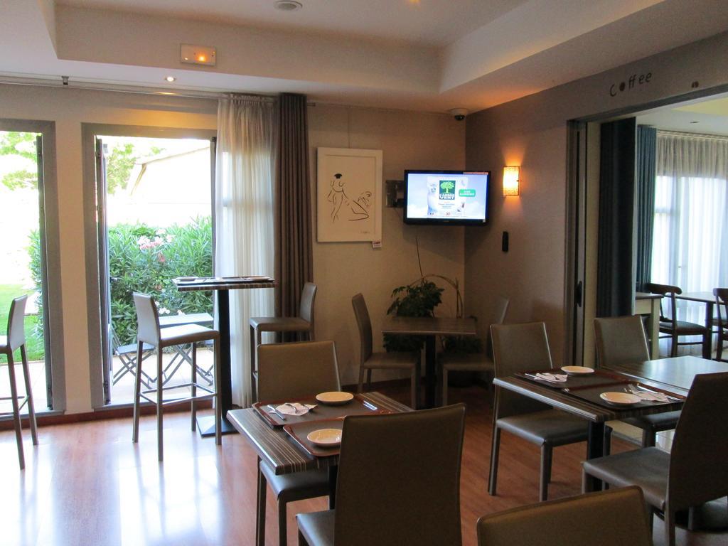 Top Motel Istres Exterior foto